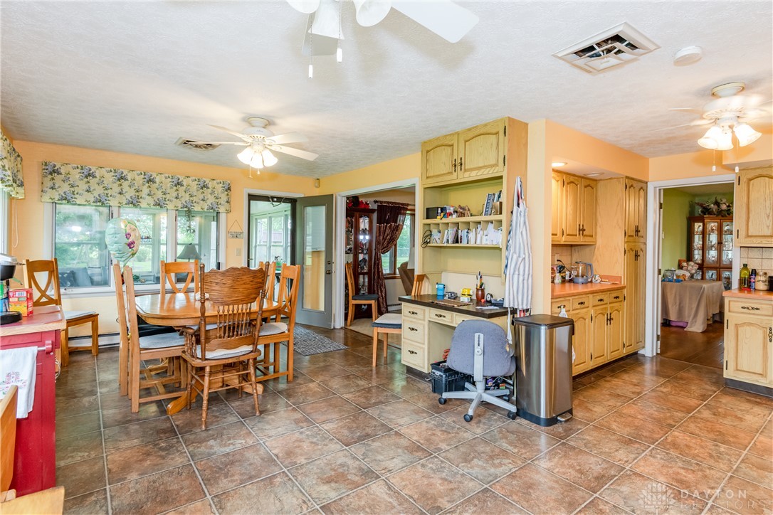 5049 West Enon Road Fairborn, OH 45324 - Photo 14 of 58