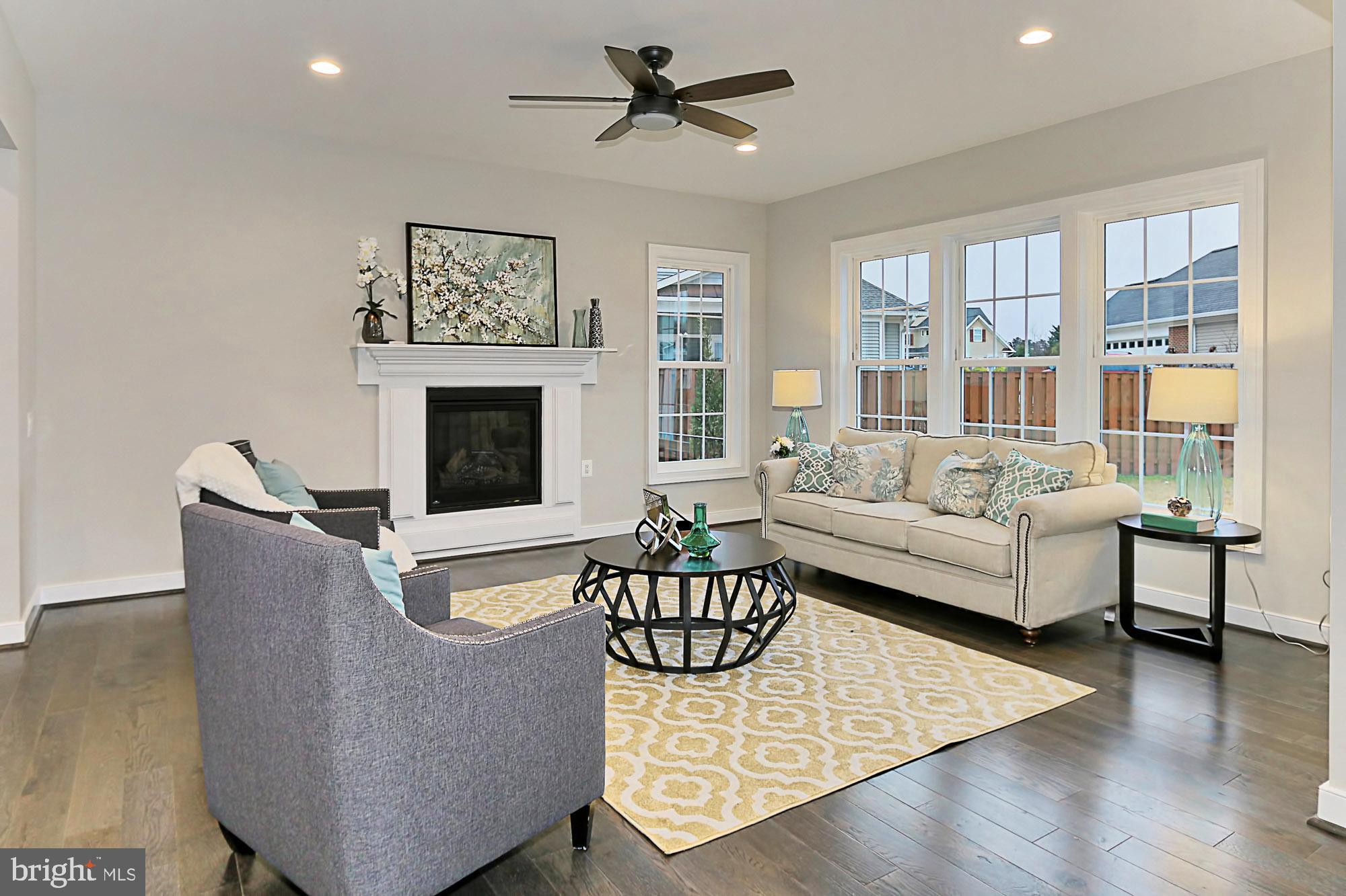 7423 Foundation Way Springfield, VA 22150 - Photo 11 of 42 Family Room