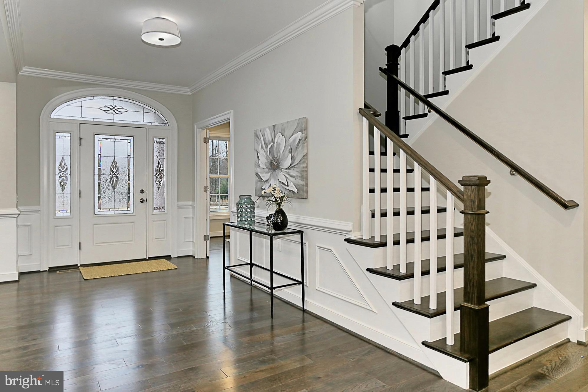 7423 Foundation Way Springfield, VA 22150 - Photo 6 of 42 Foyer