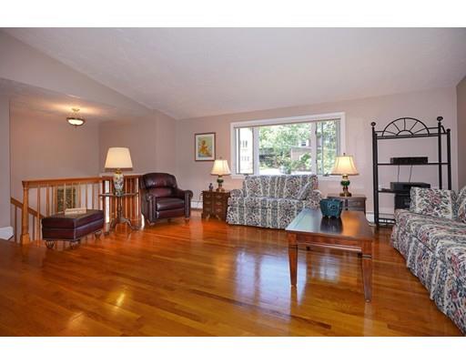 6 Hodge Road Arlington, MA 02474 - Photo 5 of 32 Gallery Image 5