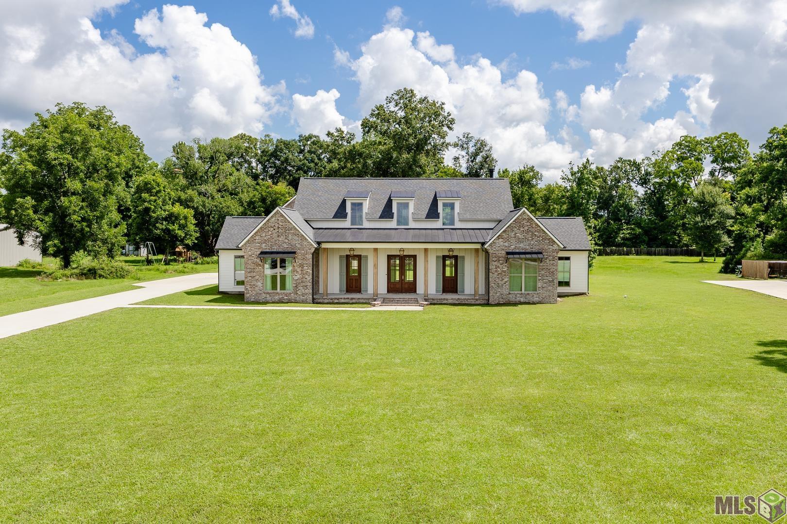 5270 Ellwood Road Brusly, LA 70719 - Photo 1 of 49