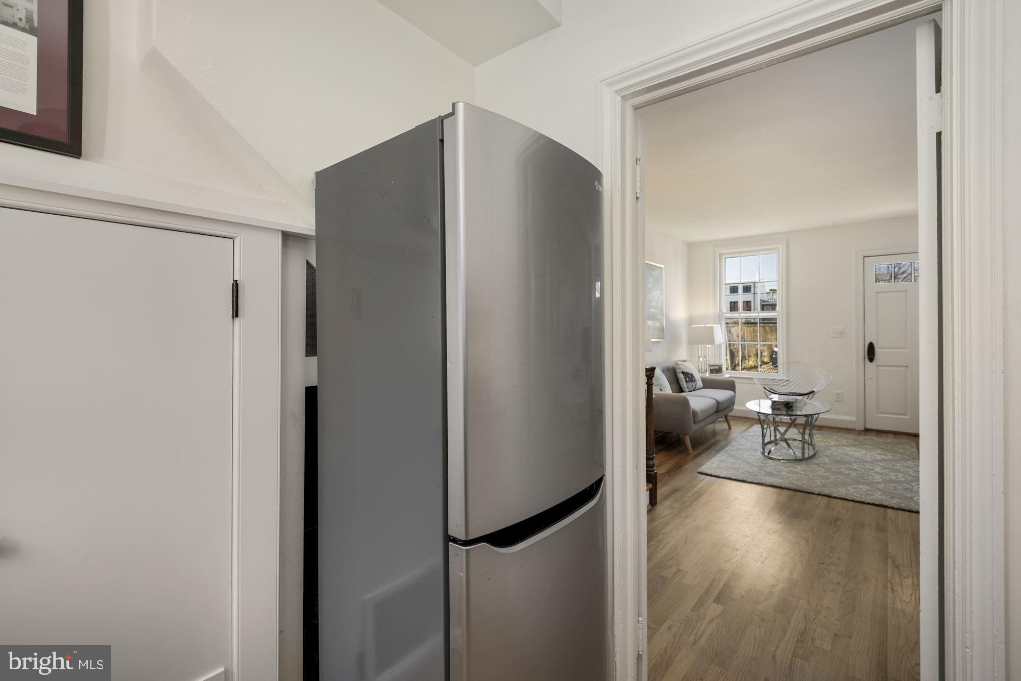 512 F St Terrace Southeast Washington, DC 20003 - Photo 14 of 42