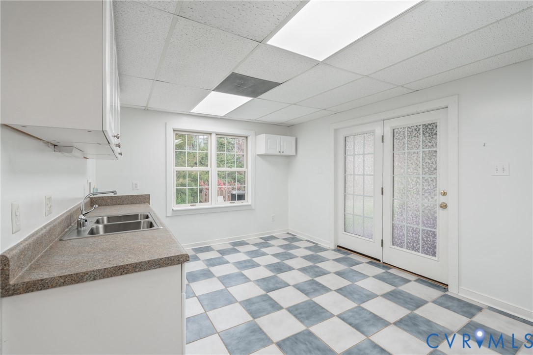 7238 Rural Point Road Mechanicsville, VA 23116 - Photo 23 of 36 Additional Room 2. Kitchenette with washer and dry