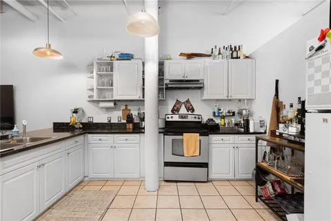 $309,900 | 1117 Douglas Avenue, Unit 103, North Providence, RI 02904