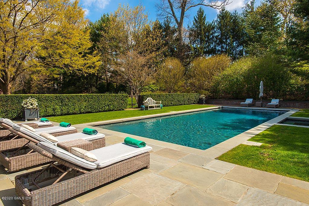 27 Midwood Road Greenwich, CT 06830 - Photo 24 of 30 a view of an outdoor space and yard