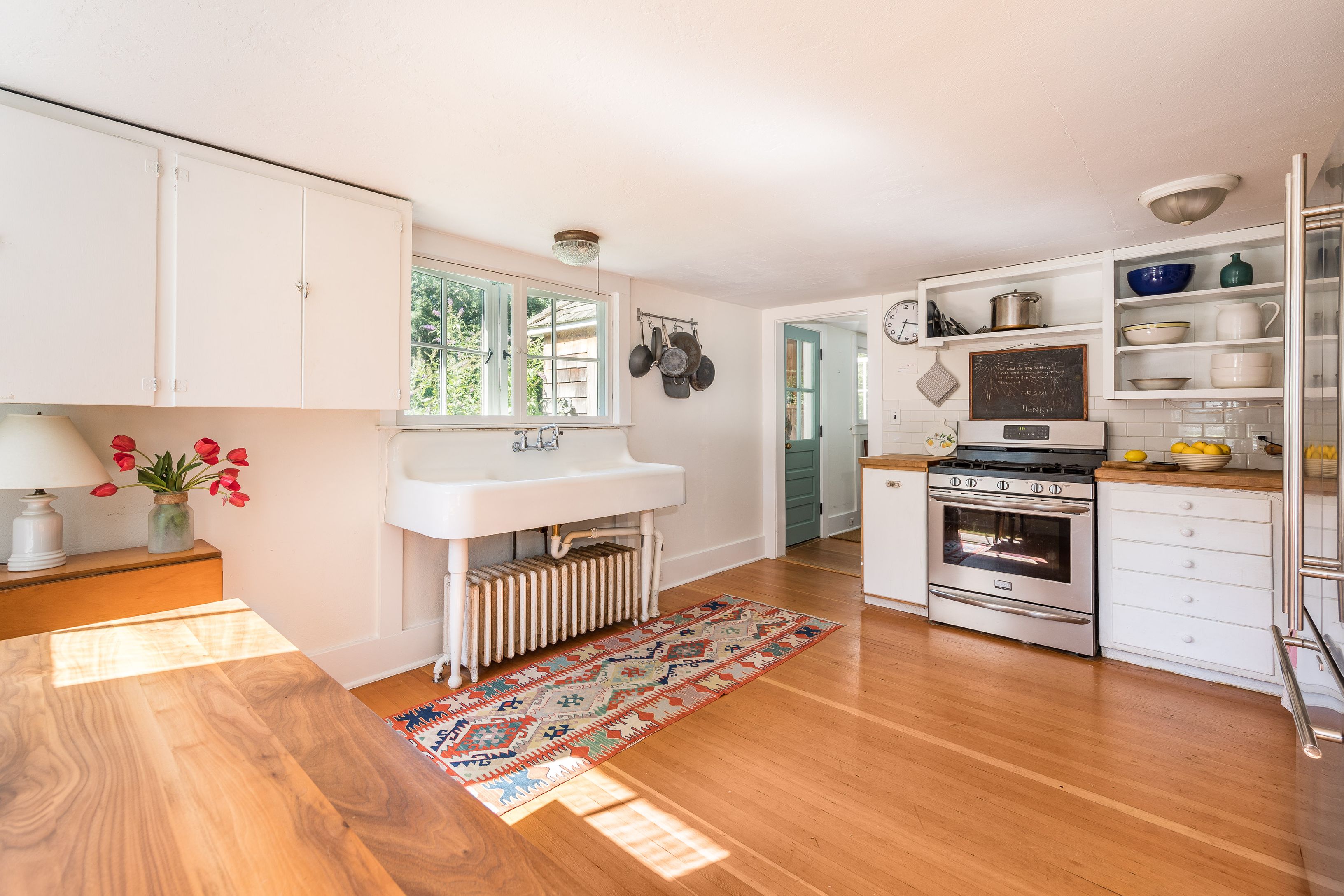 599 Springs Fireplace Road East Hampton, NY 11937 - Photo 8 of 27 Gallery Image 8