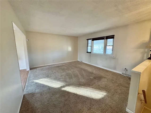 $250,000 | 589 Highway 13, Warrensburg, MO 64093