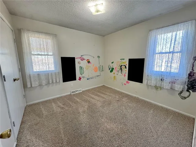 $250,000 | 589 Highway 13, Warrensburg, MO 64093