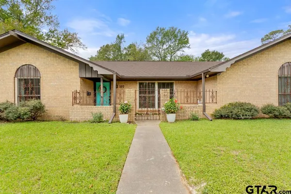 $324,500 | 105 North Pope Drive, Overton, TX 75684
