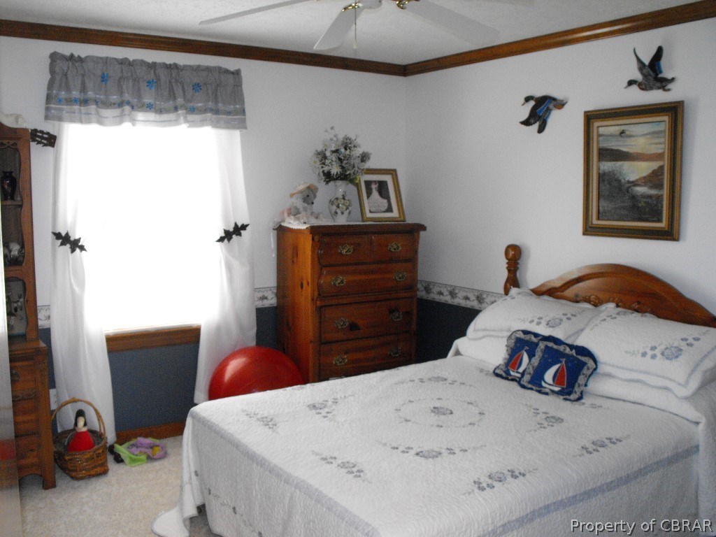 8279 Spring Hill Farm Road East Gloucester, VA 23061 - Photo 12 of 23