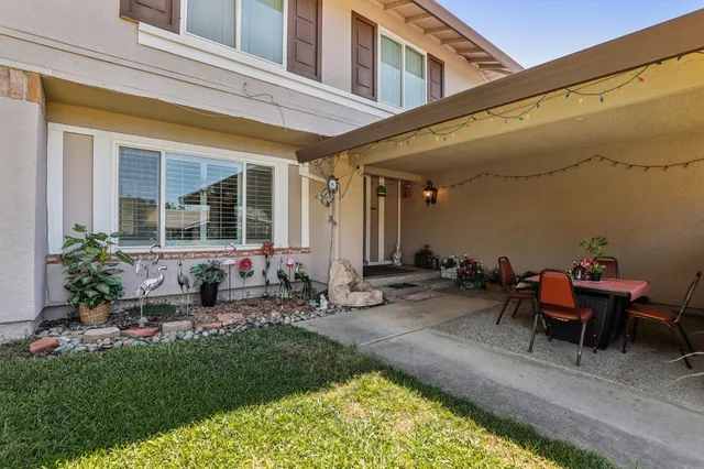 $635,000 | 8058 Mesa Oak Way, Citrus Heights, CA 95610