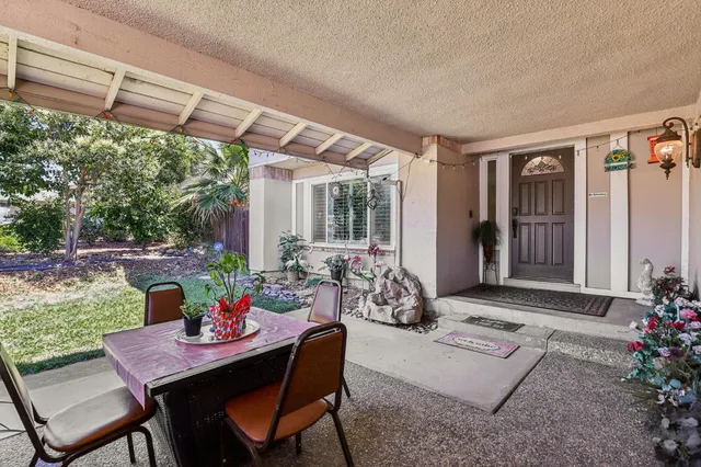 $635,000 | 8058 Mesa Oak Way, Citrus Heights, CA 95610