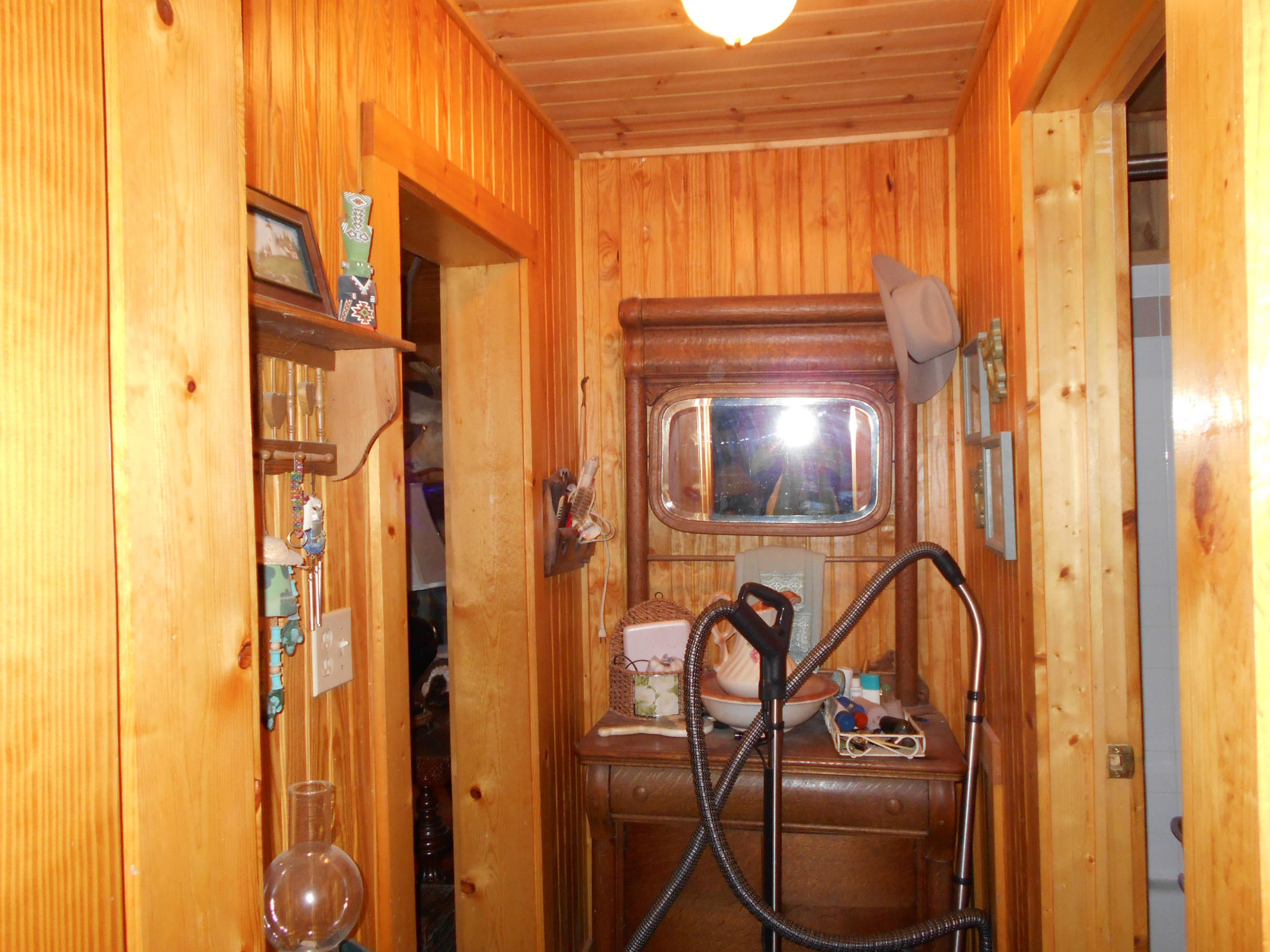 Hc67 Robins Fork Road Renick, WV 24966 - Photo 22 of 26 Gallery Image 22