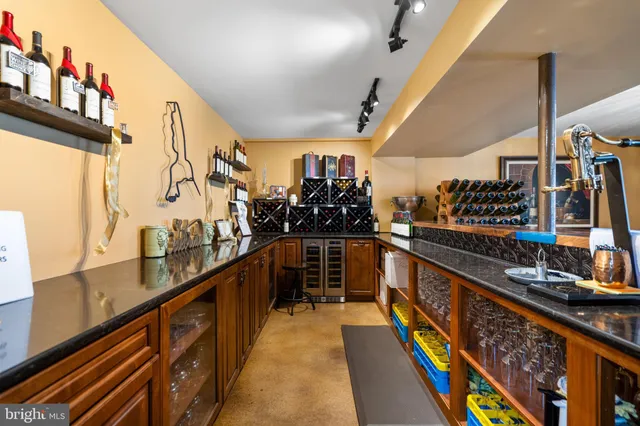 $1,700,000 | 9831 Fox Road, Frederick, MD 21702