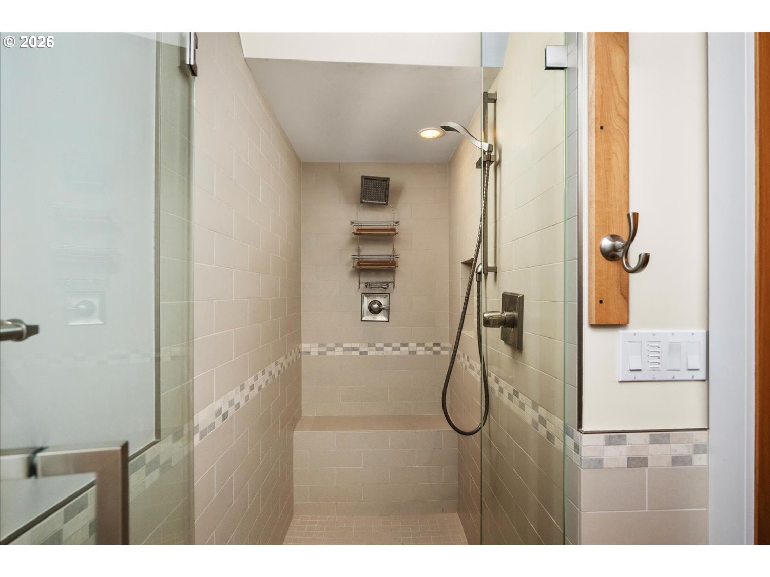 4602 Southwest 25th Avenue Portland, OR 97239 - Photo 33 of 42