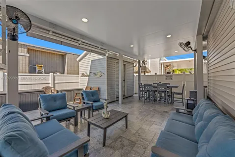 $915,000 | 325 Calusa Street, Unit LOT 318, Key Largo, FL 33037
