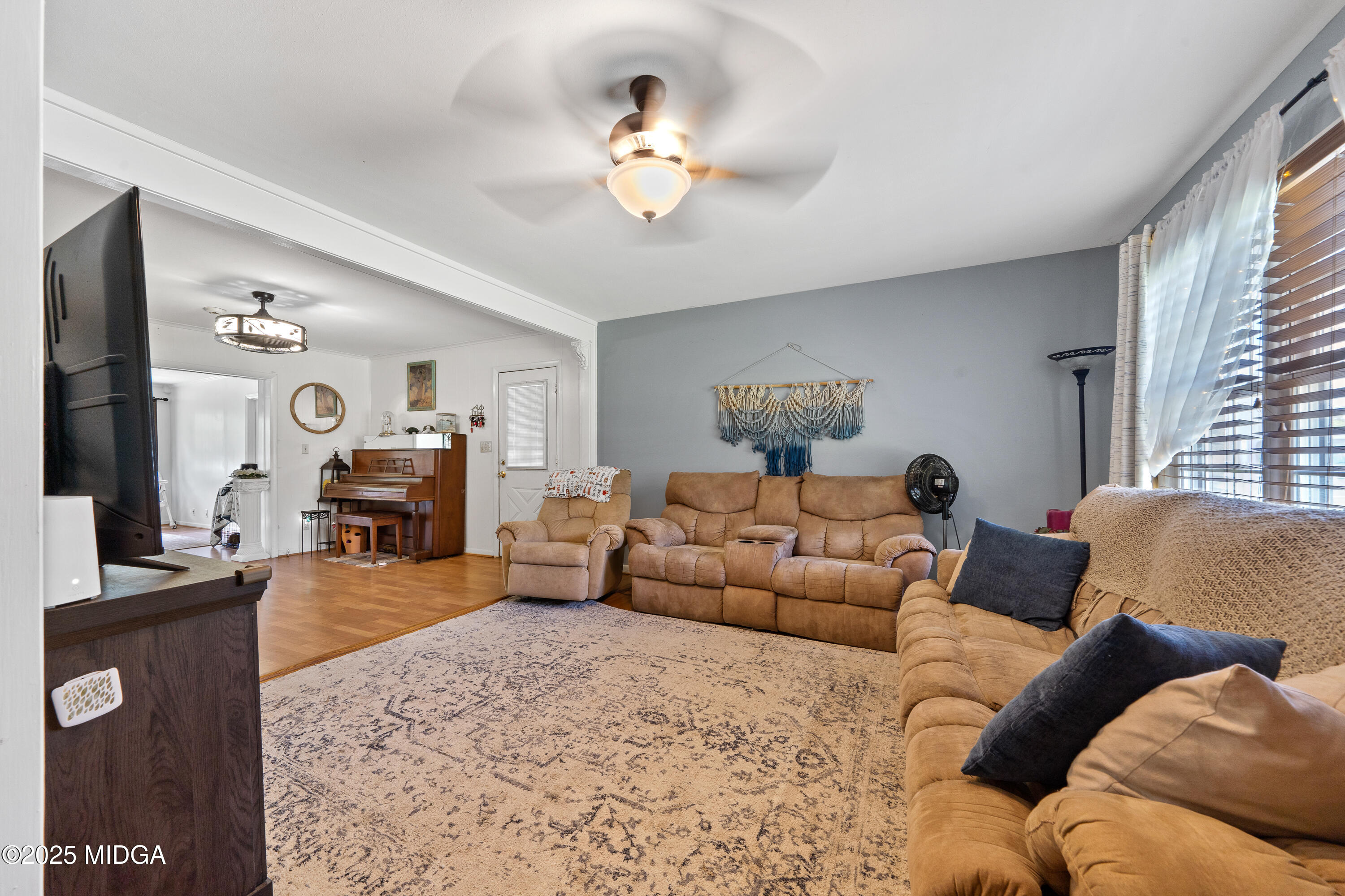 212 Walnut Ridge Drive Macon, GA 31211 - Photo 8 of 37 212 Walnut Ridge-09403