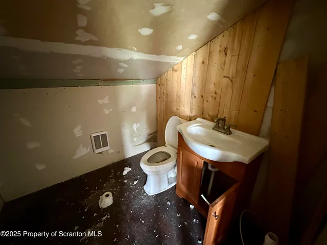 $88,000 | 1367 Old Tioga Turnpike, Stillwater, PA 17878