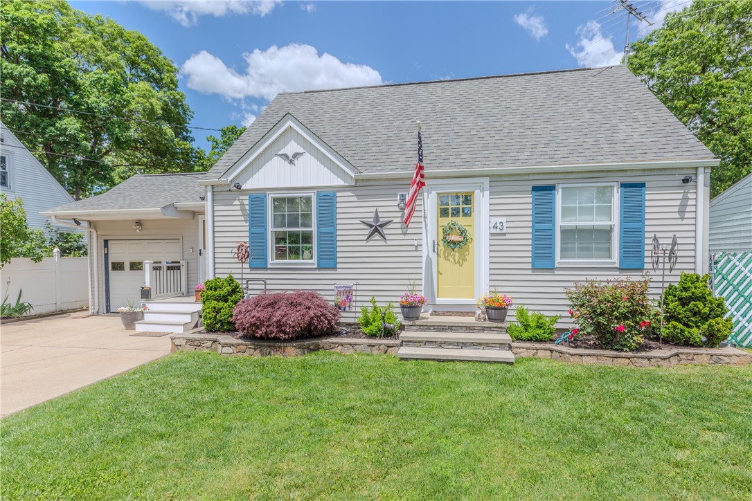 43 Haverford Road Warwick, RI 02886 - Photo 1 of 47 Gallery Image 1