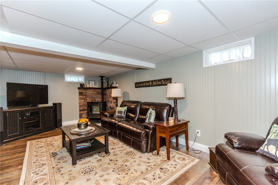 43 Haverford Road Warwick, RI 02886 - Photo 34 of 47 Gallery Image 34