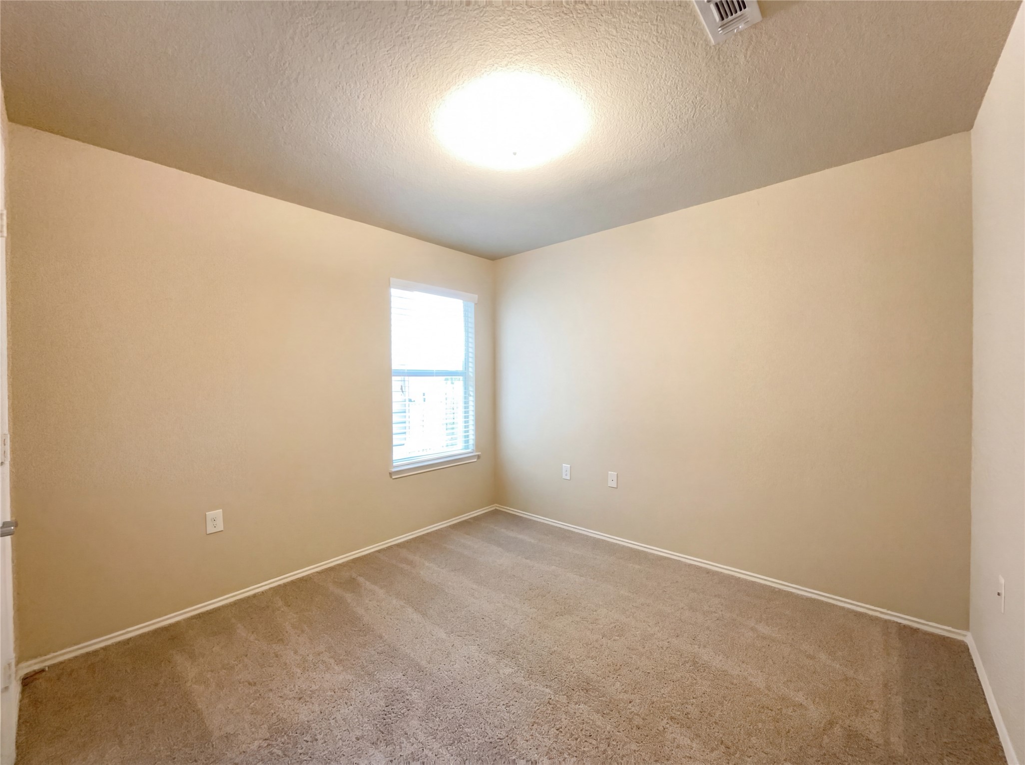 7208 Outfitter Drive Austin, TX 78744 - Photo 30 of 34