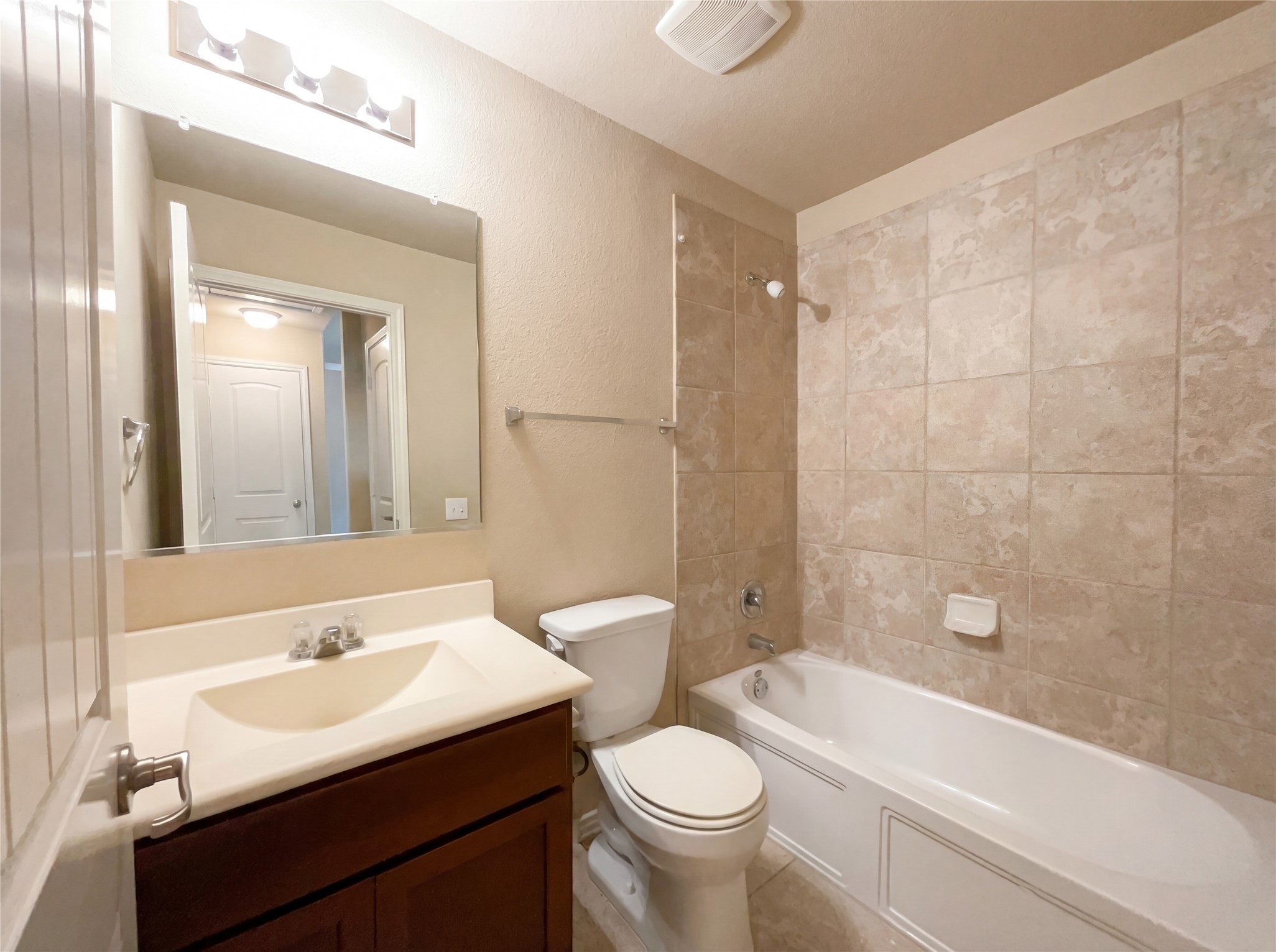 7208 Outfitter Drive Austin, TX 78744 - Photo 32 of 34