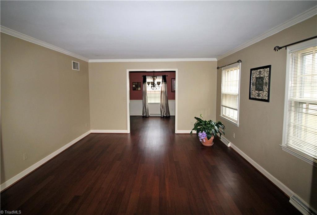 3516 Charing Cross Road Greensboro, NC 27455 - Photo 3 of 26 Gallery Image 3