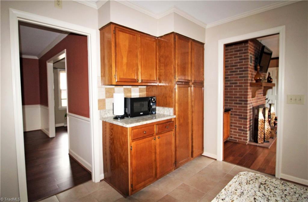 3516 Charing Cross Road Greensboro, NC 27455 - Photo 10 of 26 Gallery Image 10
