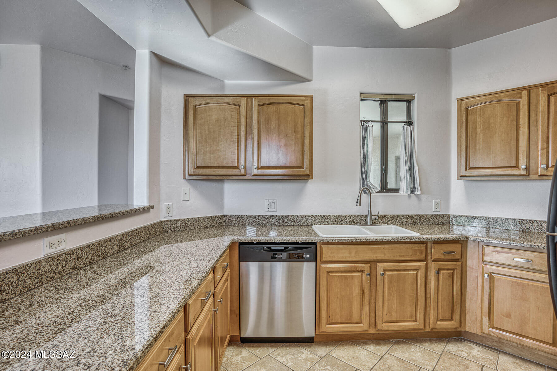 2550 East River Road, Unit 15304 Tucson, AZ 85718 - Photo 8 of 30