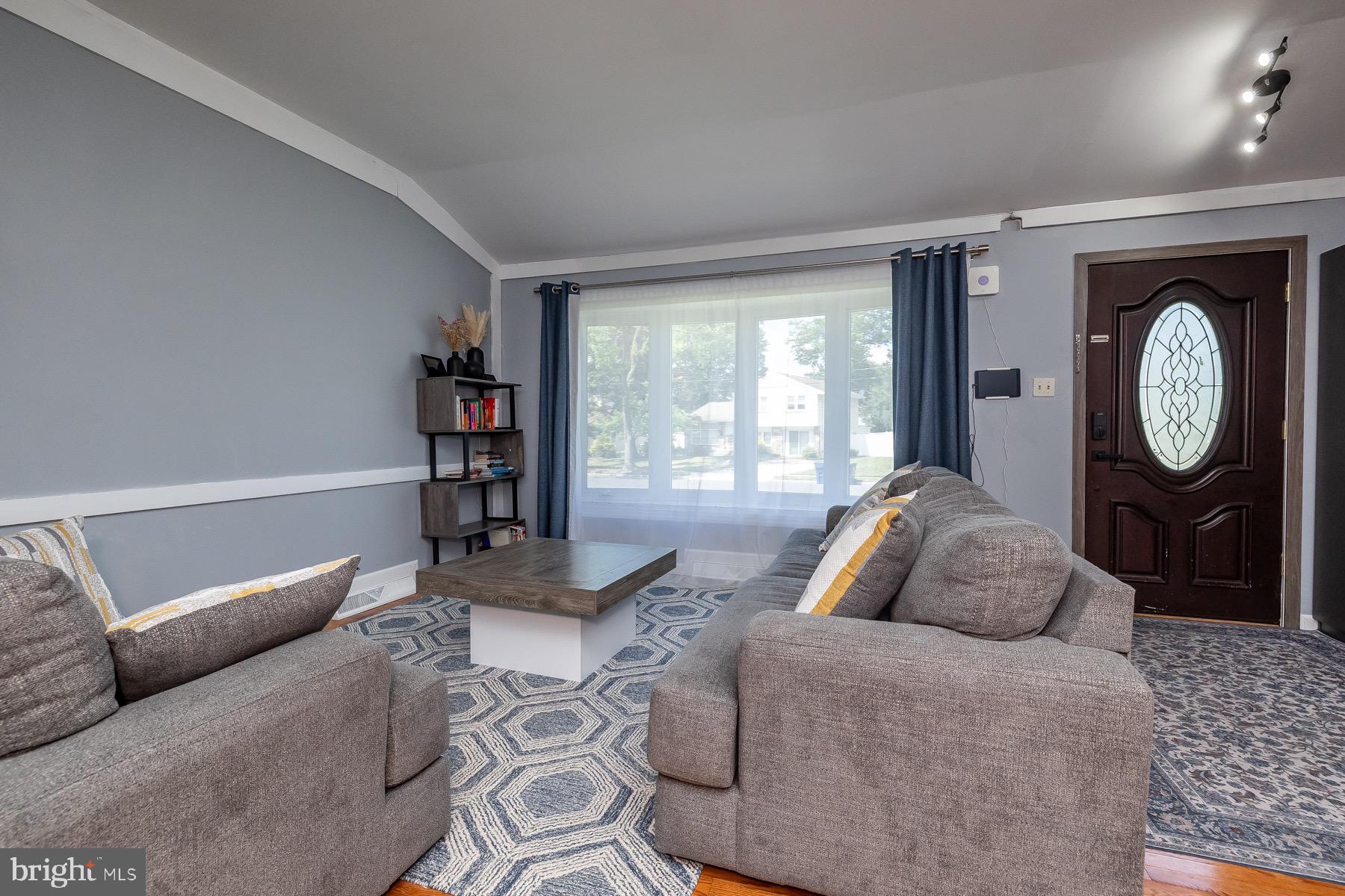 109 Surrey Road Voorhees, NJ 08043 - Photo 3 of 43