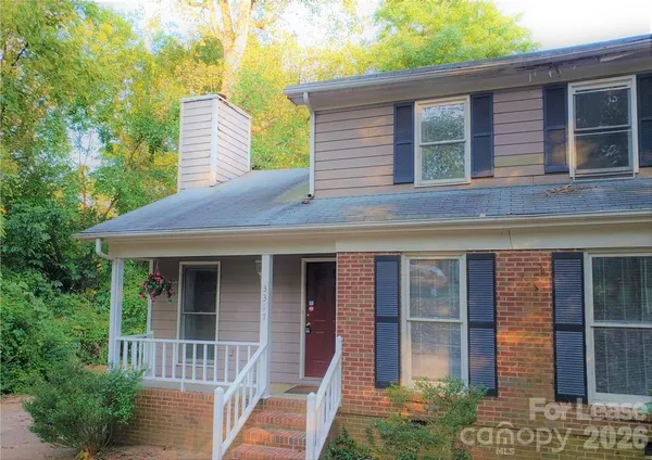 $2,600 | 3317 Windsor Drive, Charlotte, NC 28209