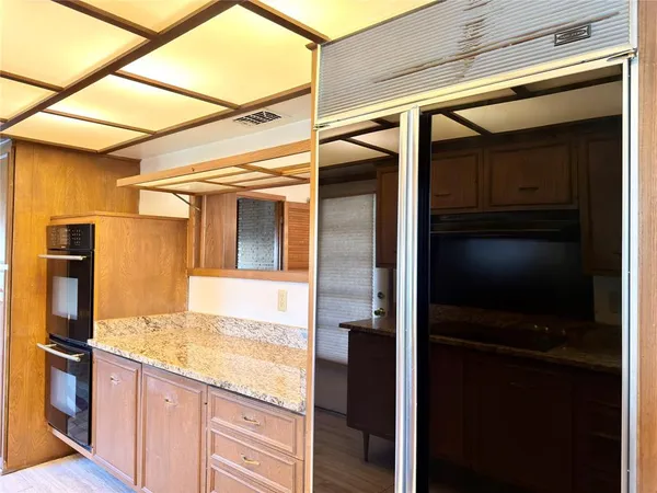 $359,900 | 1102 North Edwards Court, Irving, TX 75062