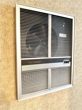 $359,900 | 1102 North Edwards Court, Irving, TX 75062