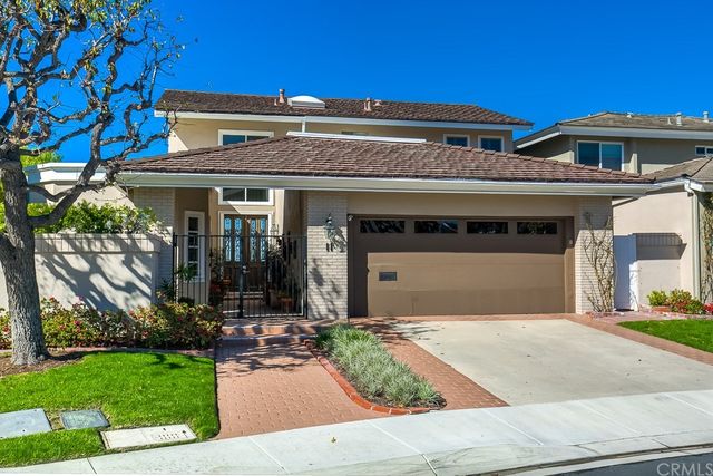 $2,050,000 | 11 Rue Cannes, Newport Beach, CA 92660