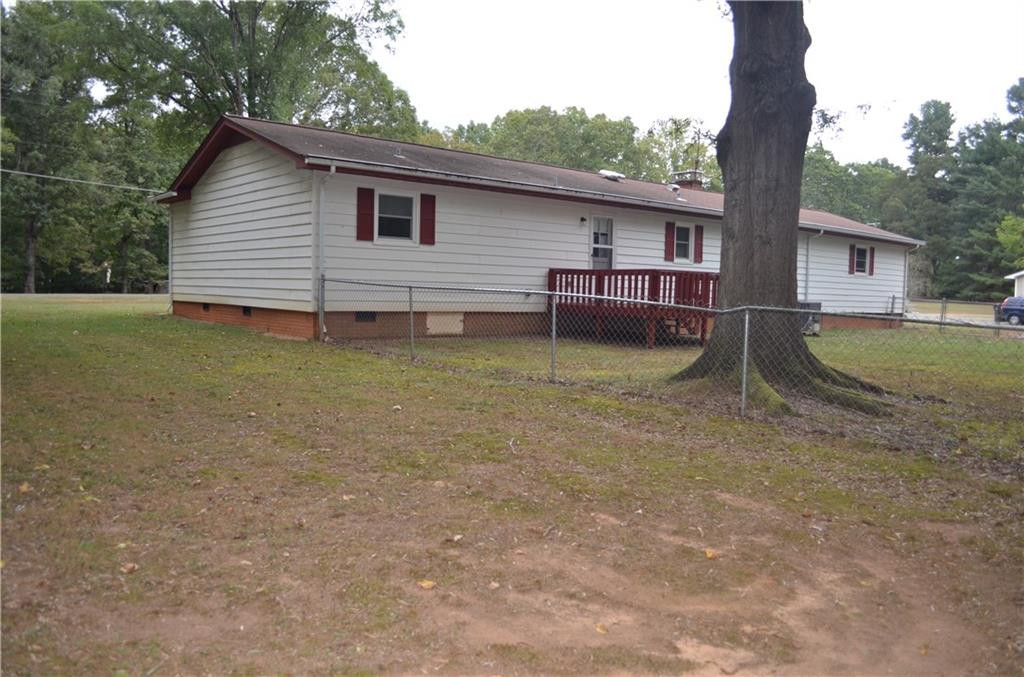 2346 Freshwater Road Haw River, NC 27258 - Photo 4 of 27 Gallery Image 4