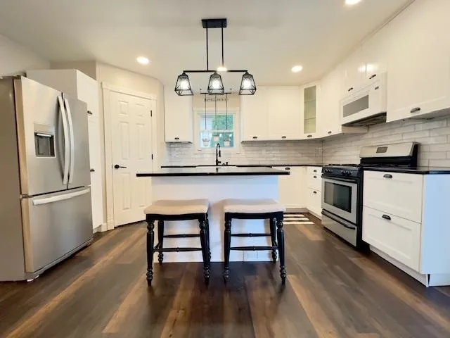 $420,000 | 4211 Oak Street, McFarland, WI 53558