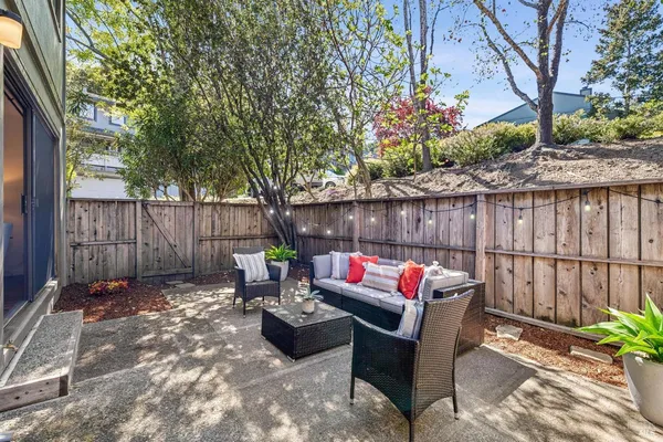 $850,000 | 212 Sylvia Way, San Rafael, CA 94903
