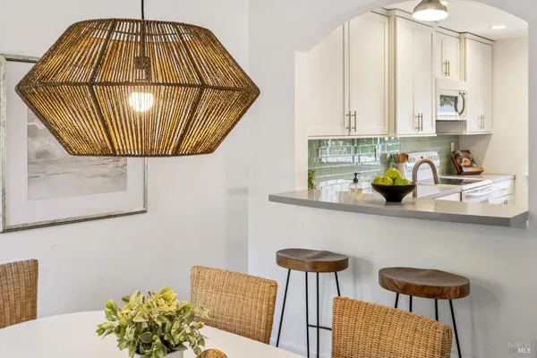 $850,000 | 212 Sylvia Way, San Rafael, CA 94903