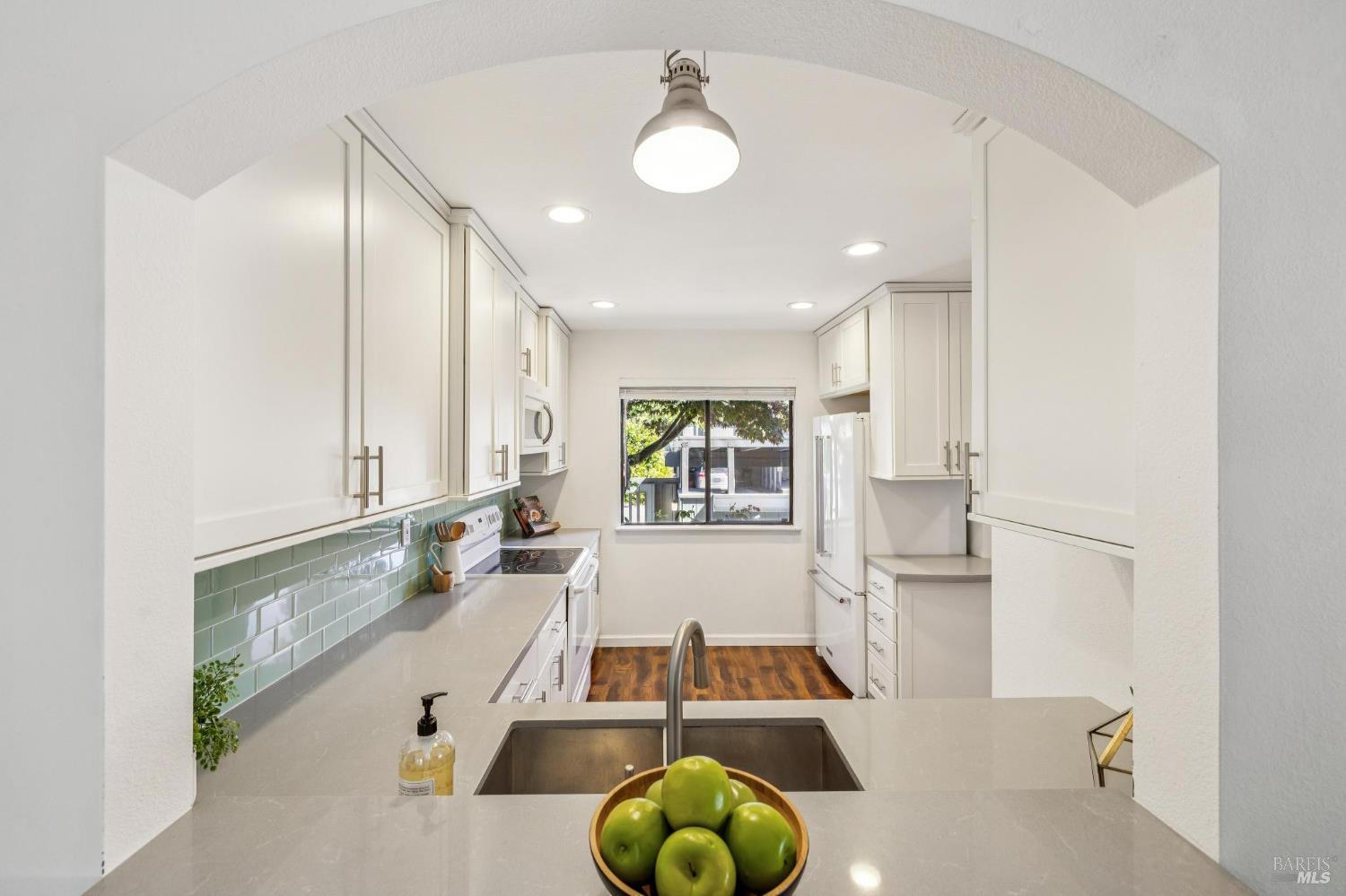 212 Sylvia Way San Rafael, CA 94903 - Photo 23 of 52