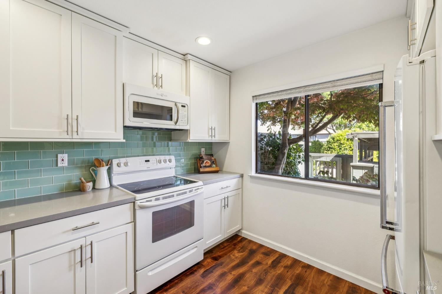 212 Sylvia Way San Rafael, CA 94903 - Photo 26 of 52