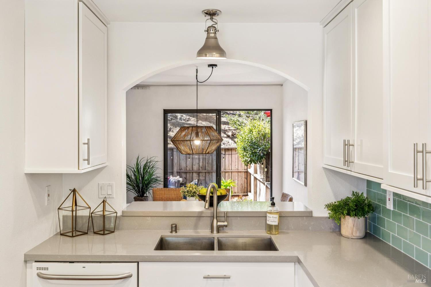 212 Sylvia Way San Rafael, CA 94903 - Photo 28 of 52