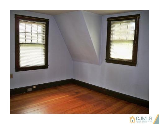 231 Plainfield Road Edison, NJ 08820 - Photo 5 of 11