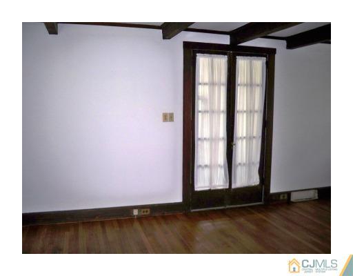 231 Plainfield Road Edison, NJ 08820 - Photo 6 of 11