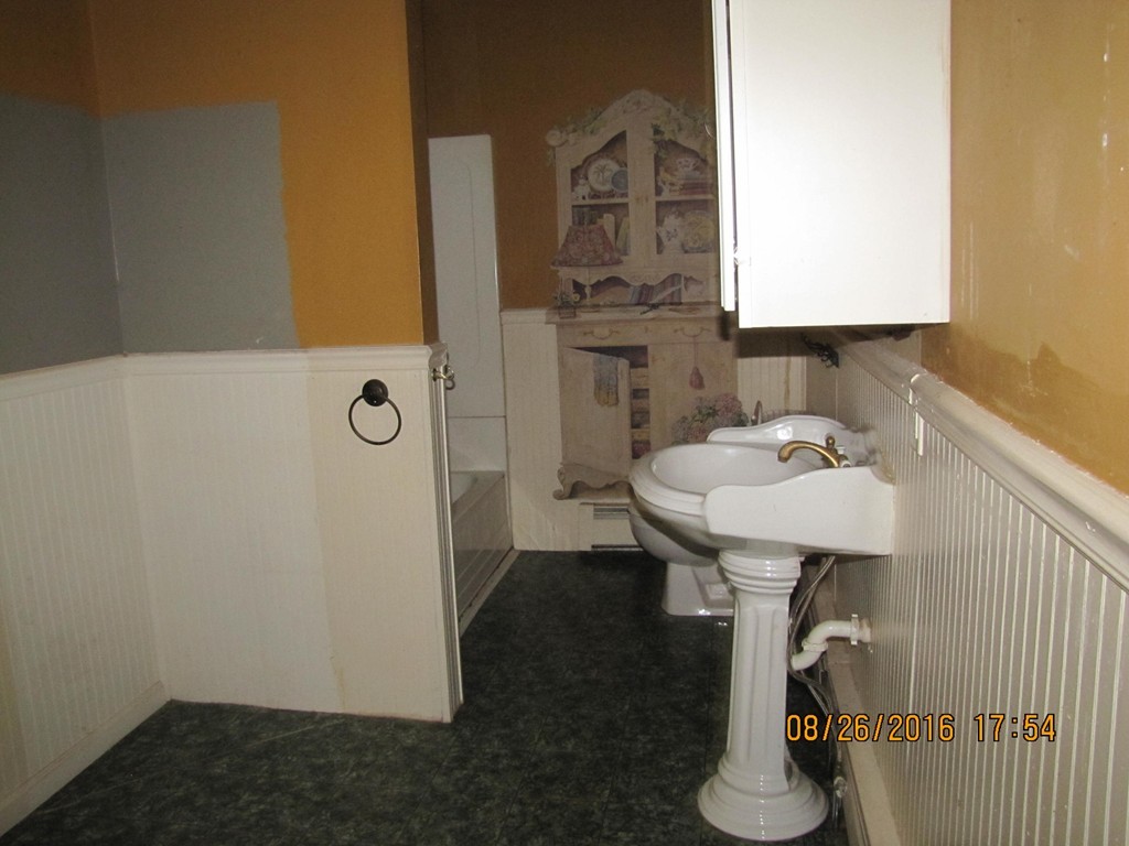 1009 Jones Hill Road Ashby, MA 01431 - Photo 12 of 13 Gallery Image 12