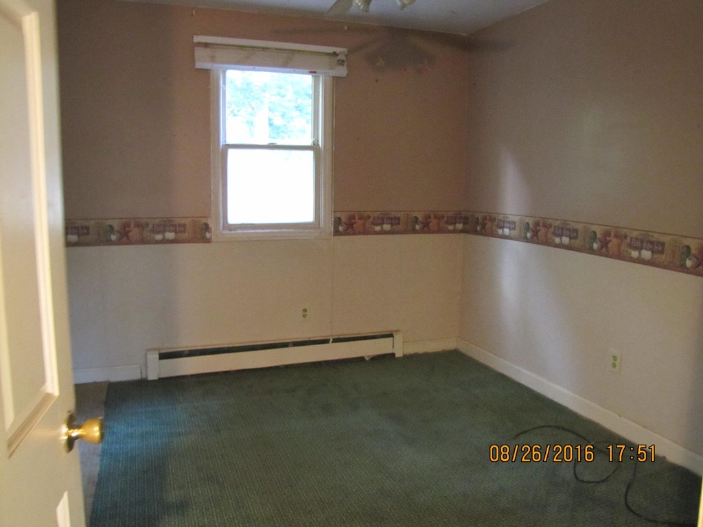 1009 Jones Hill Road Ashby, MA 01431 - Photo 7 of 13 Gallery Image 7