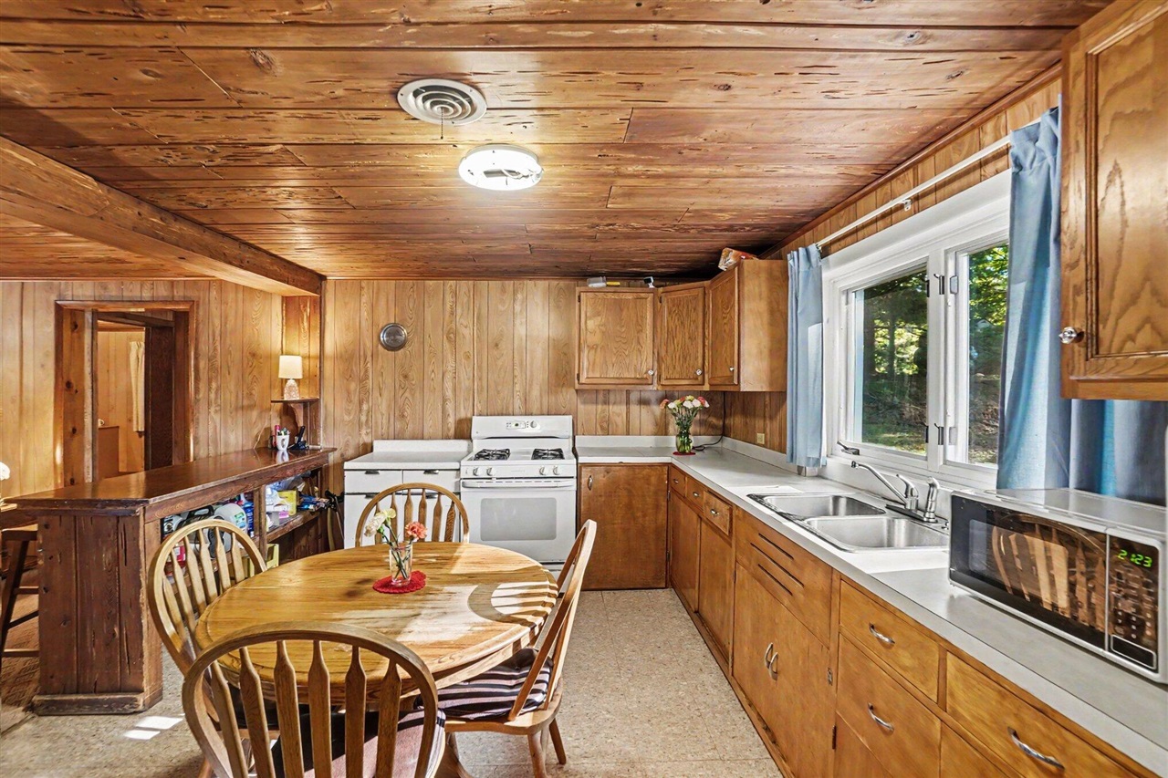 5207 East High Tower Lake Road Hesperia, MI 49421 - Photo 13 of 32 Gallery Image 13