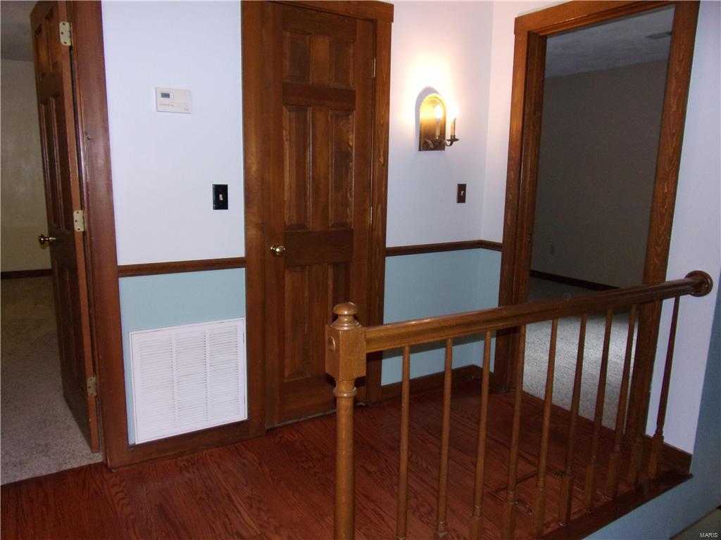 618 Goldfinch Lane Troy, IL 62294 - Photo 16 of 40 Gallery Image 16