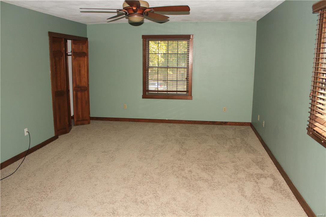 618 Goldfinch Lane Troy, IL 62294 - Photo 17 of 40 Gallery Image 17