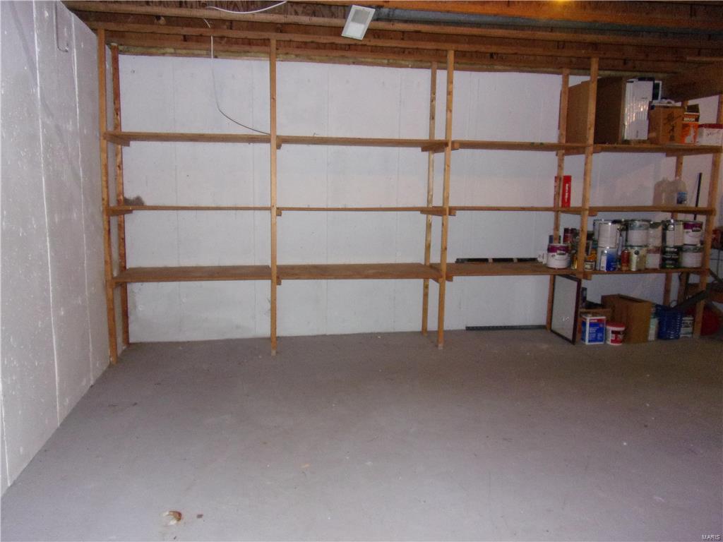 618 Goldfinch Lane Troy, IL 62294 - Photo 38 of 40 Gallery Image 38