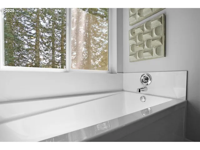 $562,400 | 33362 Southwest Rokin Way, Scappoose, OR 97056